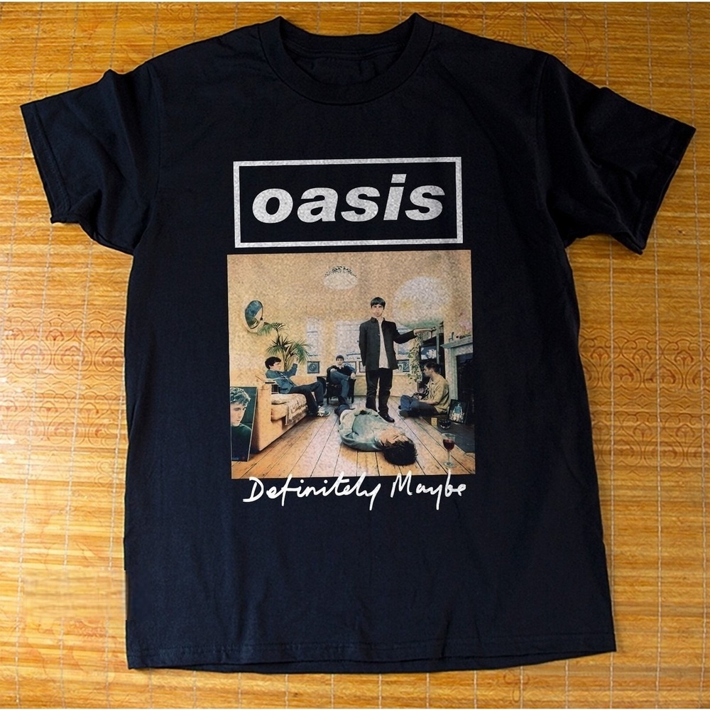 Oasis Band Definitely Maybe Rare  T-Shirt